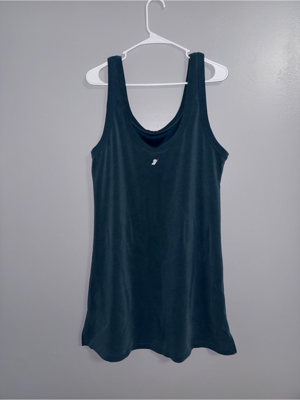 Sleeveless Teal Midi Dress with Scoop Neck